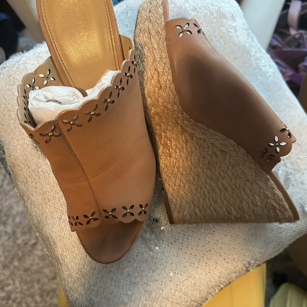 Women's Tan Wedge Sandals